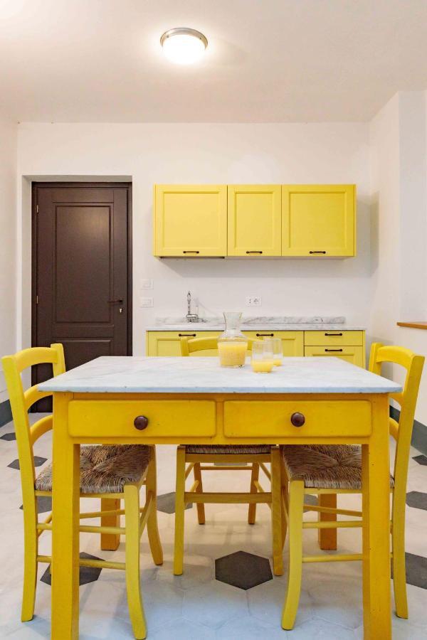 Tenuta Miranda Cassinasco Buitenkant foto
