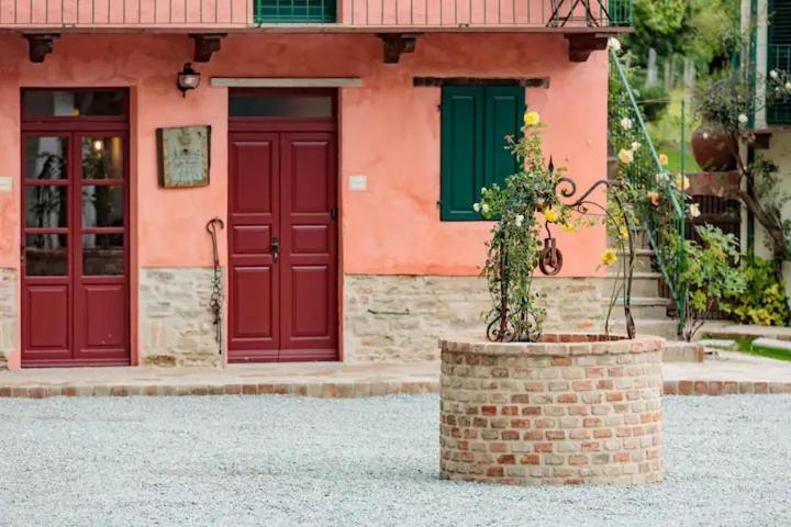 Tenuta Miranda Cassinasco Buitenkant foto